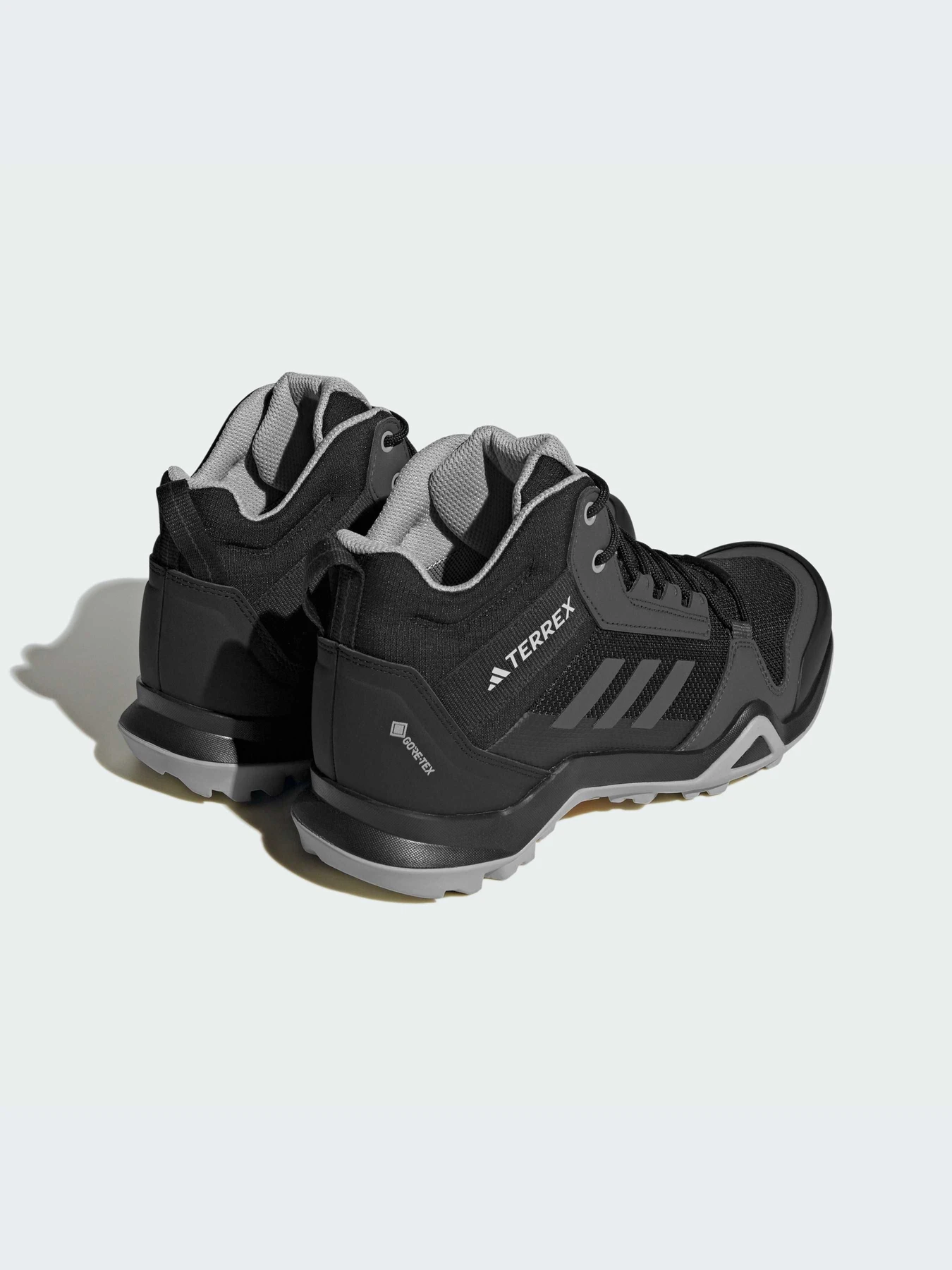 Ботинки и сапоги Adidas модель IF4877-KZ Ботинки и сапоги Adidas модель IF4877-KZ Фото