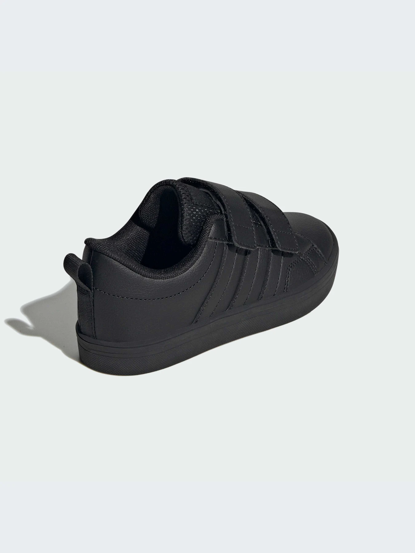 Кеды Adidas модель IE3473-KZ Кеды Adidas модель IE3473-KZ Фото