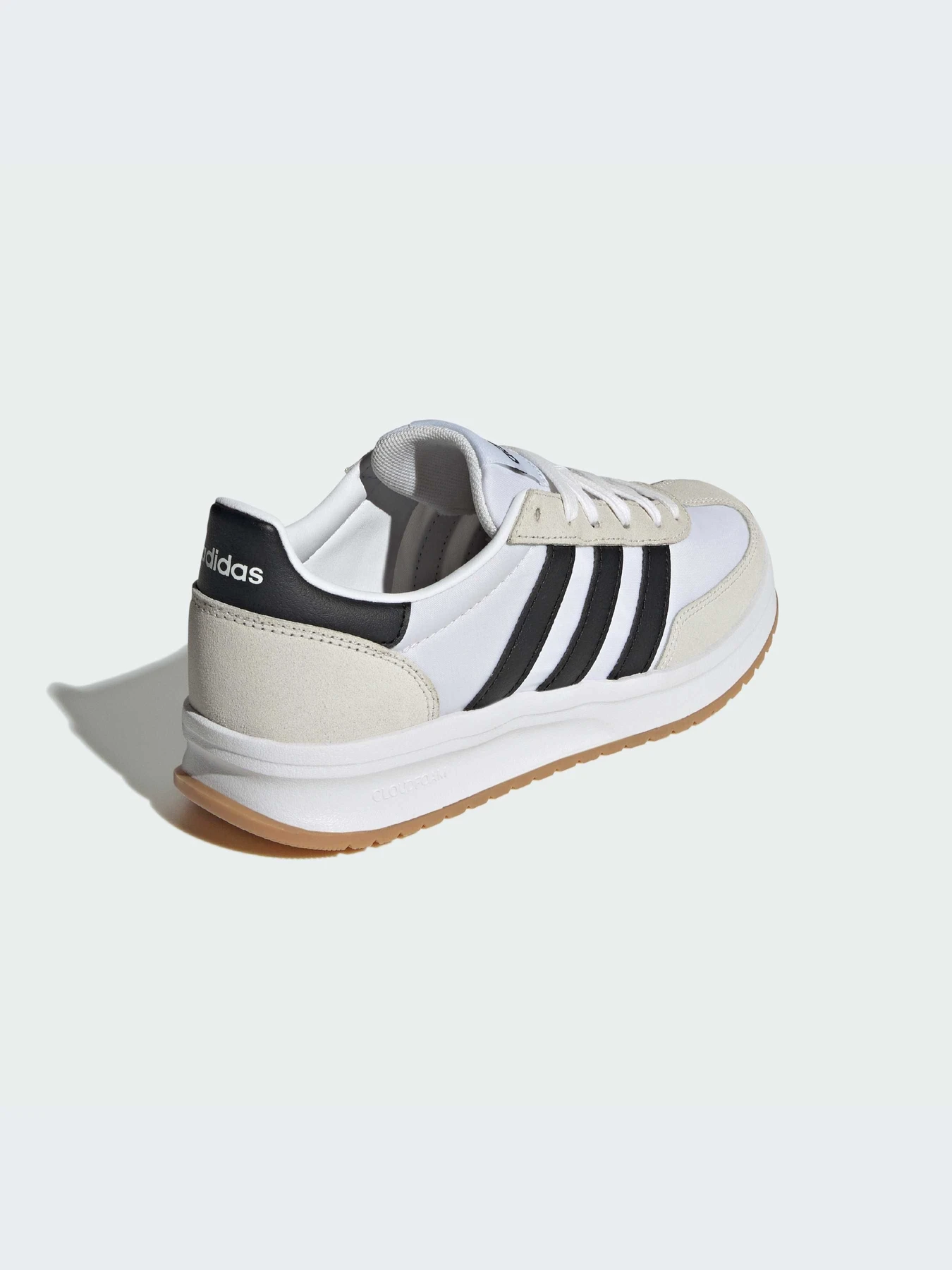 Кроссовки Adidas модель IH8594-KZ Кроссовки Adidas модель IH8594-KZ Фото