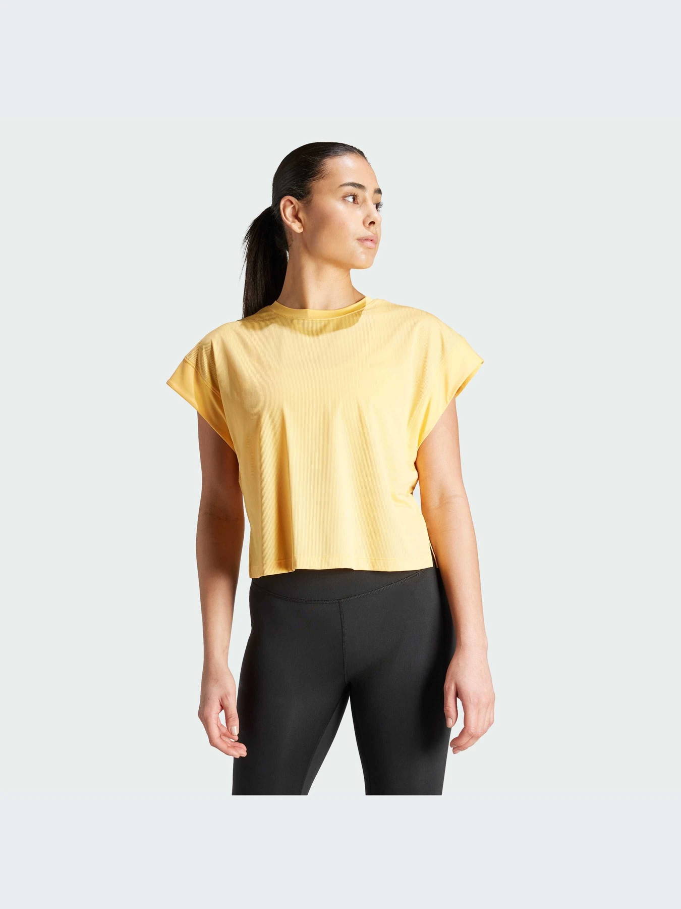 Футболки и поло Adidas модель IS2982-KZ Футболки и поло Adidas модель IS2982-KZ Фото