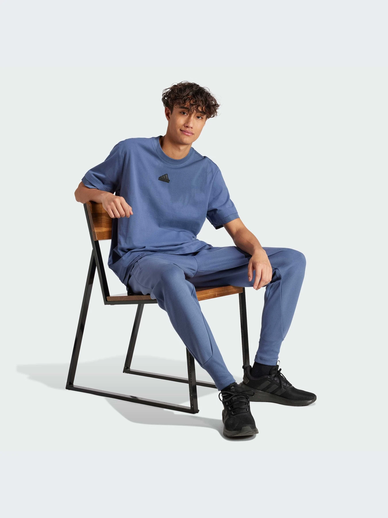 Футболки и поло Adidas модель IR5176-KZ Футболки и поло Adidas модель IR5176-KZ Фото