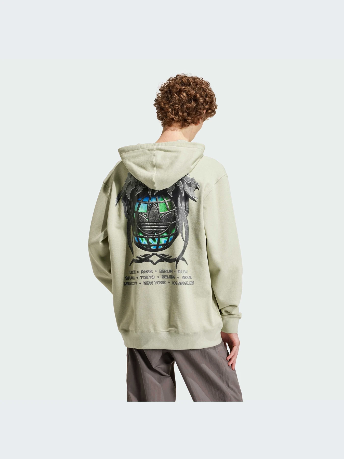 Худи и свитшоты Adidas Graphics модель IS2948-KZ Худи и свитшоты Adidas Graphics модель IS2948-KZ Фото