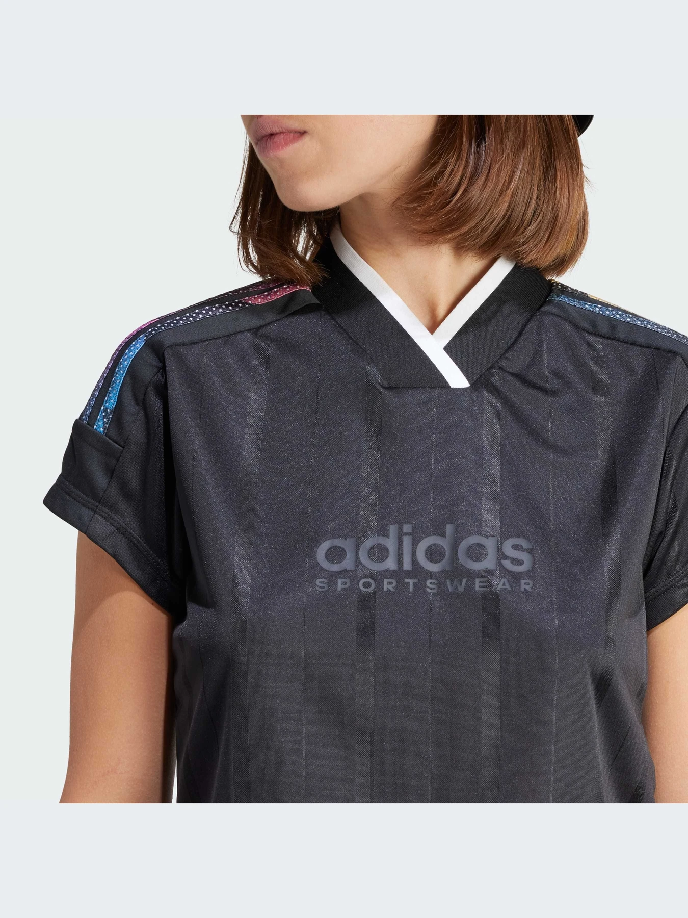 Футболки и поло Adidas Tiro модель IQ4816-KZ Футболки и поло Adidas Tiro модель IQ4816-KZ Фото