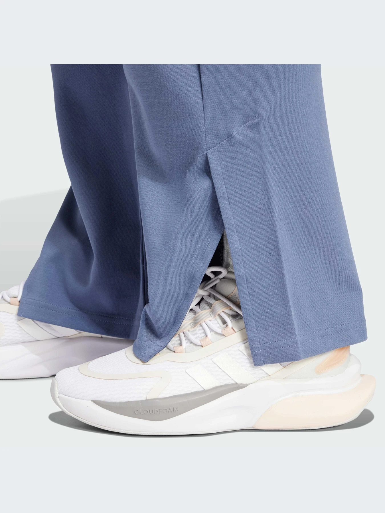 Брюки Adidas модель IS4322-KZ Брюки Adidas модель IS4322-KZ Фото