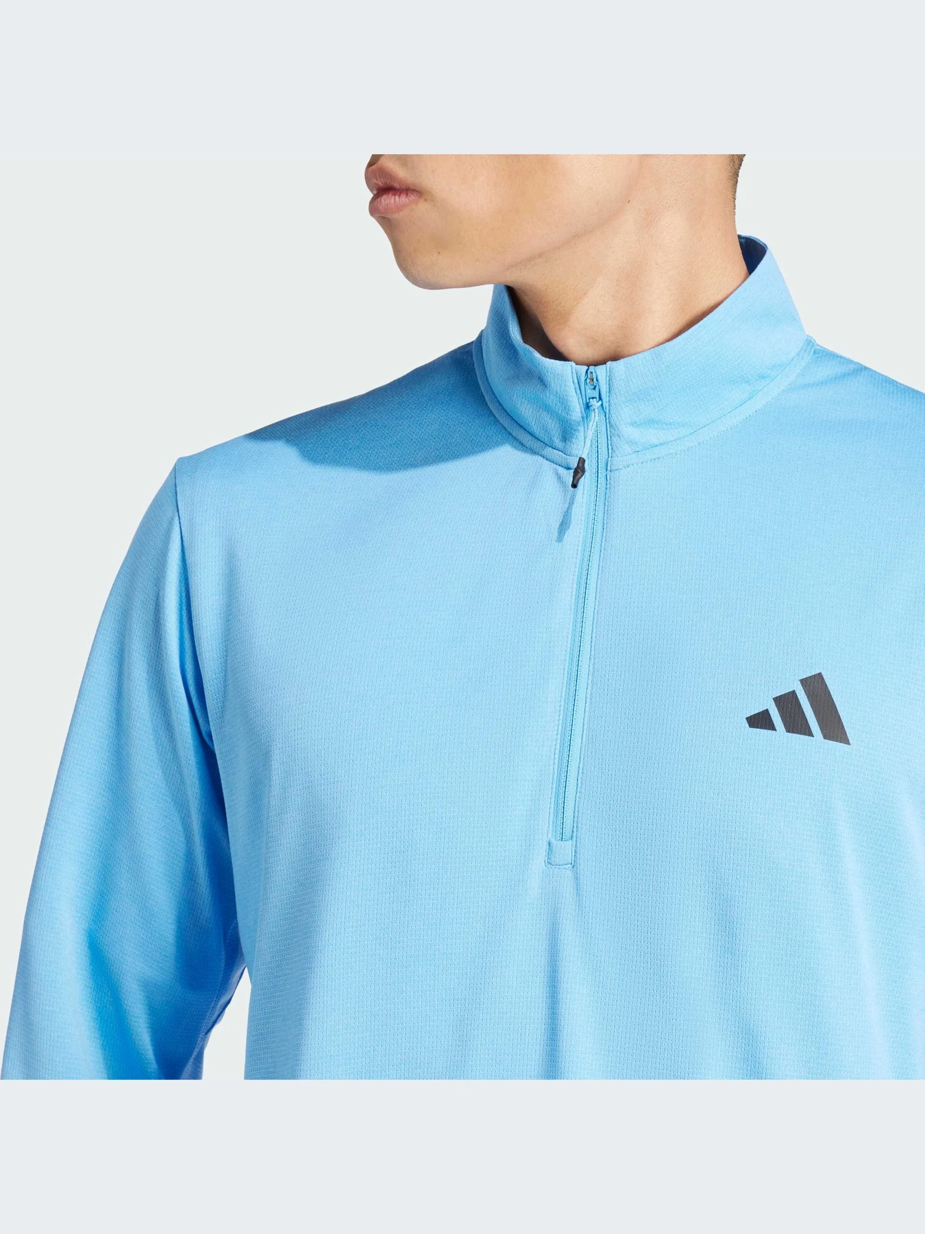 Худи и свитшоты Adidas Clima модель IT5448-KZ Худи и свитшоты Adidas Clima модель IT5448-KZ Фото