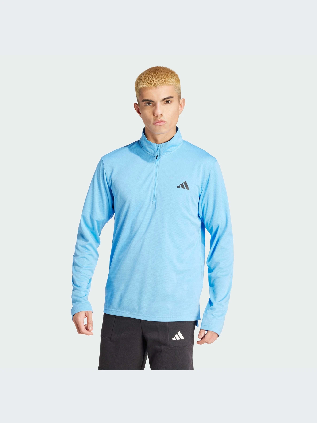 Худи и свитшоты Adidas Clima модель IT5448-KZ Худи и свитшоты Adidas Clima модель IT5448-KZ Фото