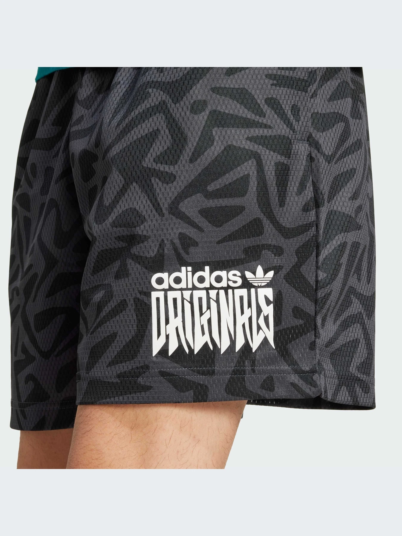 Шорты Adidas модель IY2071-KZ Шорты Adidas модель IY2071-KZ Фото