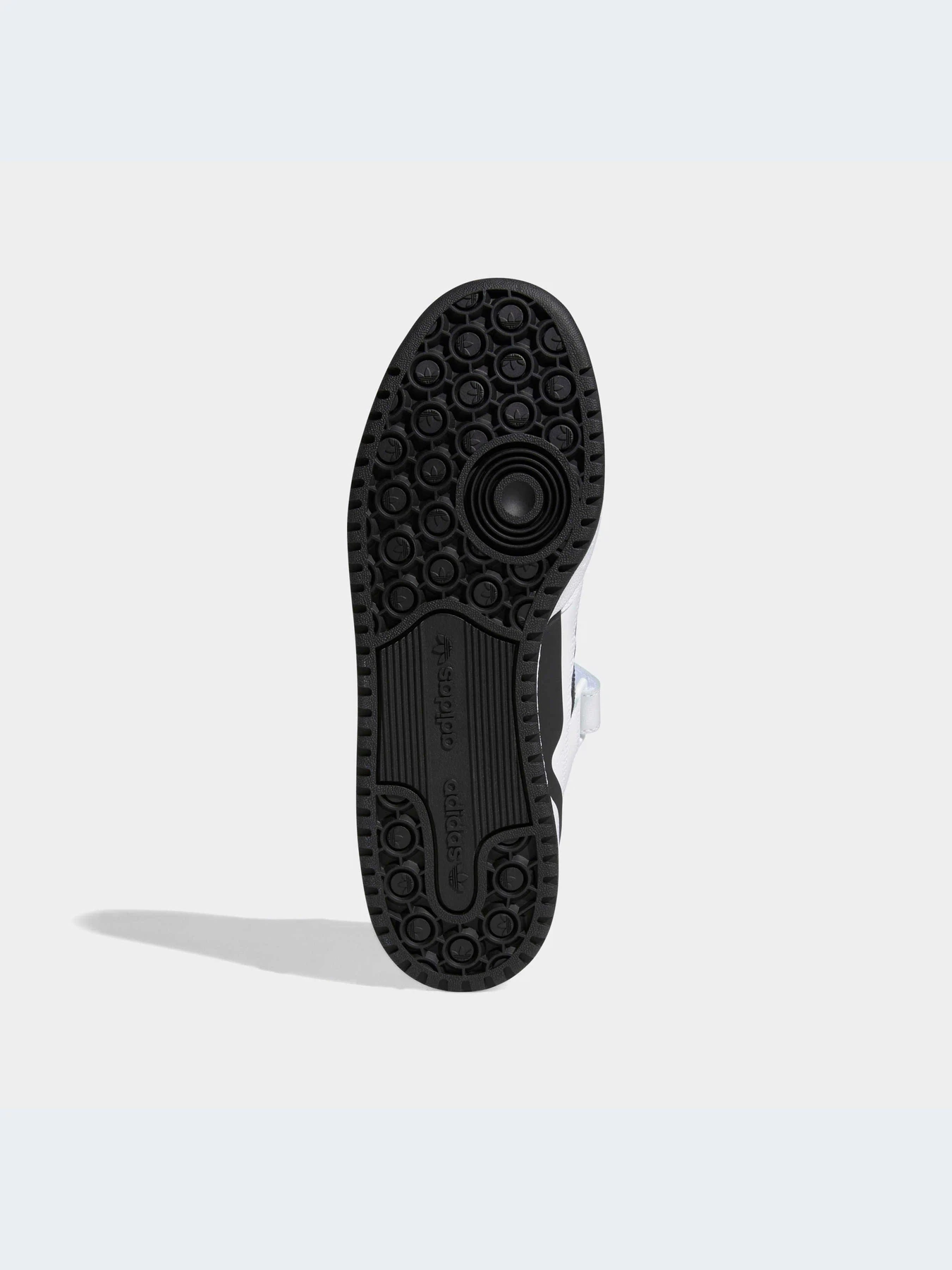 Кроссовки Adidas Forum модель FY7757-KZ Кроссовки Adidas Forum модель FY7757-KZ Фото