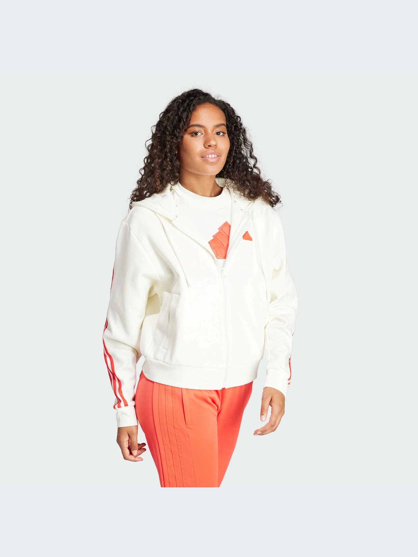 Худи и свитшоты Adidas модель IS3679-KZ Худи и свитшоты Adidas модель IS3679-KZ Фото