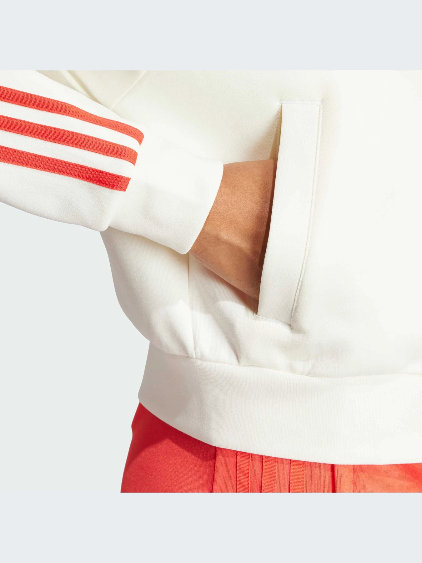 Худи и свитшоты Adidas модель IS3679-KZ Худи и свитшоты Adidas модель IS3679-KZ Фото