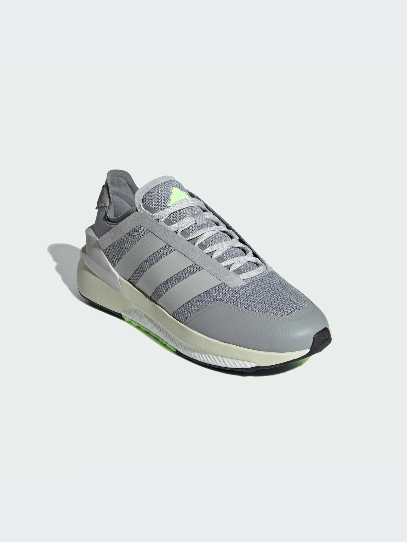 Кроссовки Adidas AVRYN модель IE2640-KZ Кроссовки Adidas AVRYN модель IE2640-KZ Фото