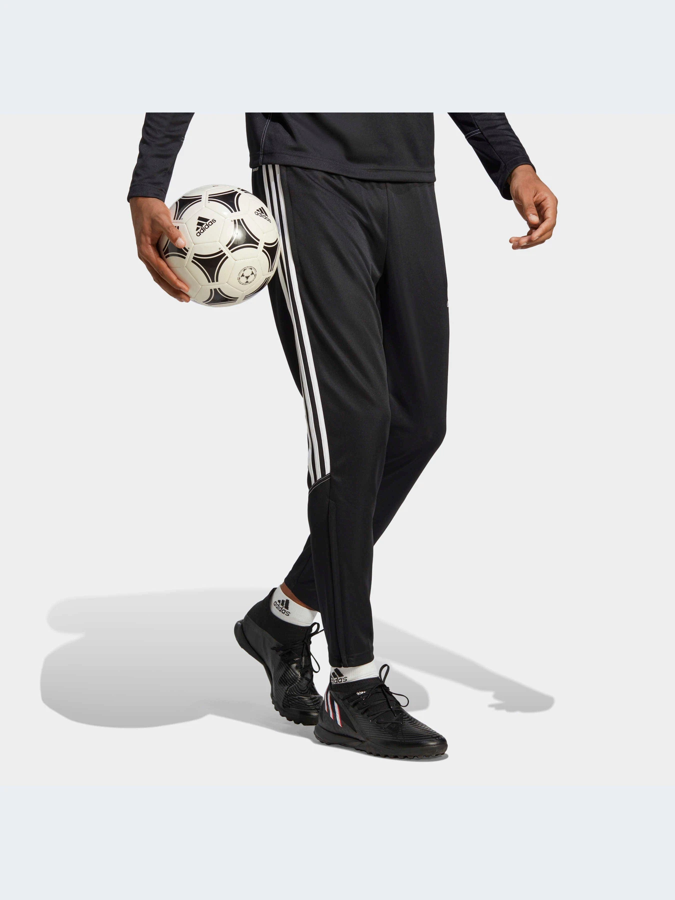 Брюки Adidas Tiro модель HS3619-KZ Брюки Adidas Tiro модель HS3619-KZ Фото