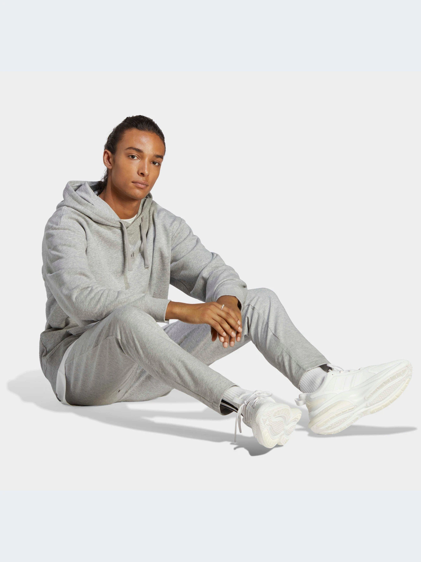 Брюки Adidas модель IC9411-KZ Брюки Adidas модель IC9411-KZ Фото
