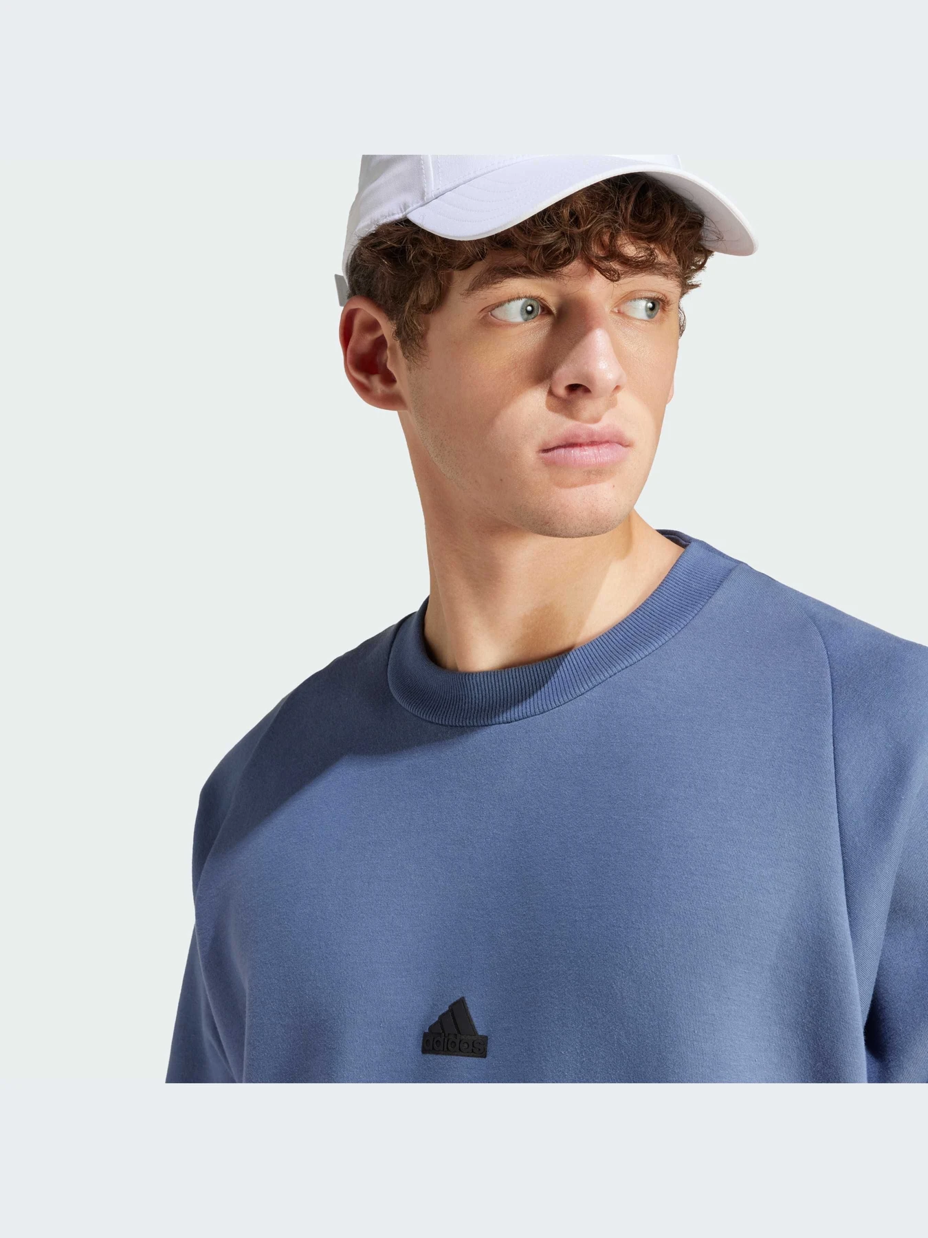 Худи и свитшоты Adidas ZNE модель IR5243-KZ Худи и свитшоты Adidas ZNE модель IR5243-KZ Фото