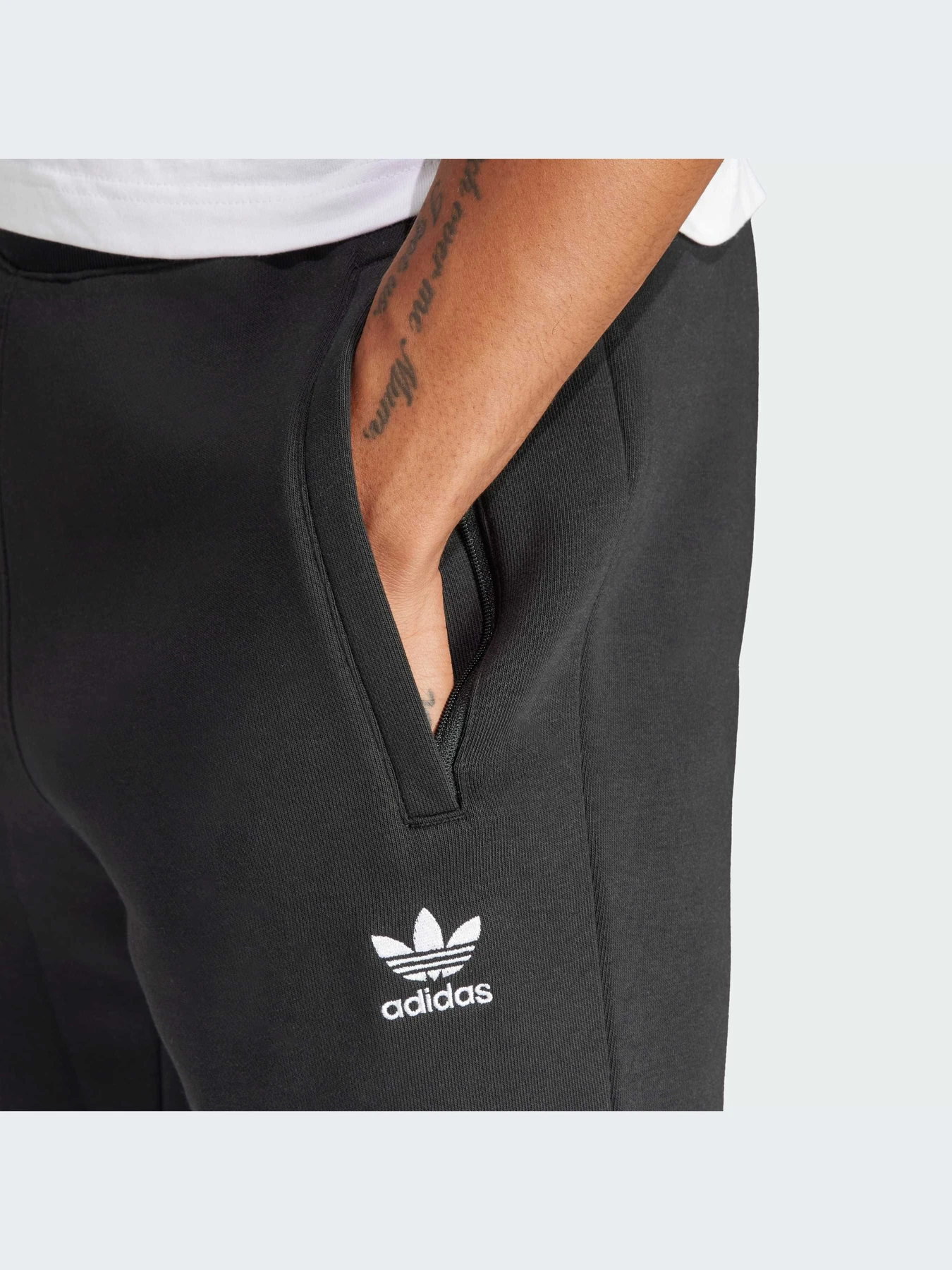 Брюки Adidas модель IR7798-KZ Брюки Adidas модель IR7798-KZ Фото