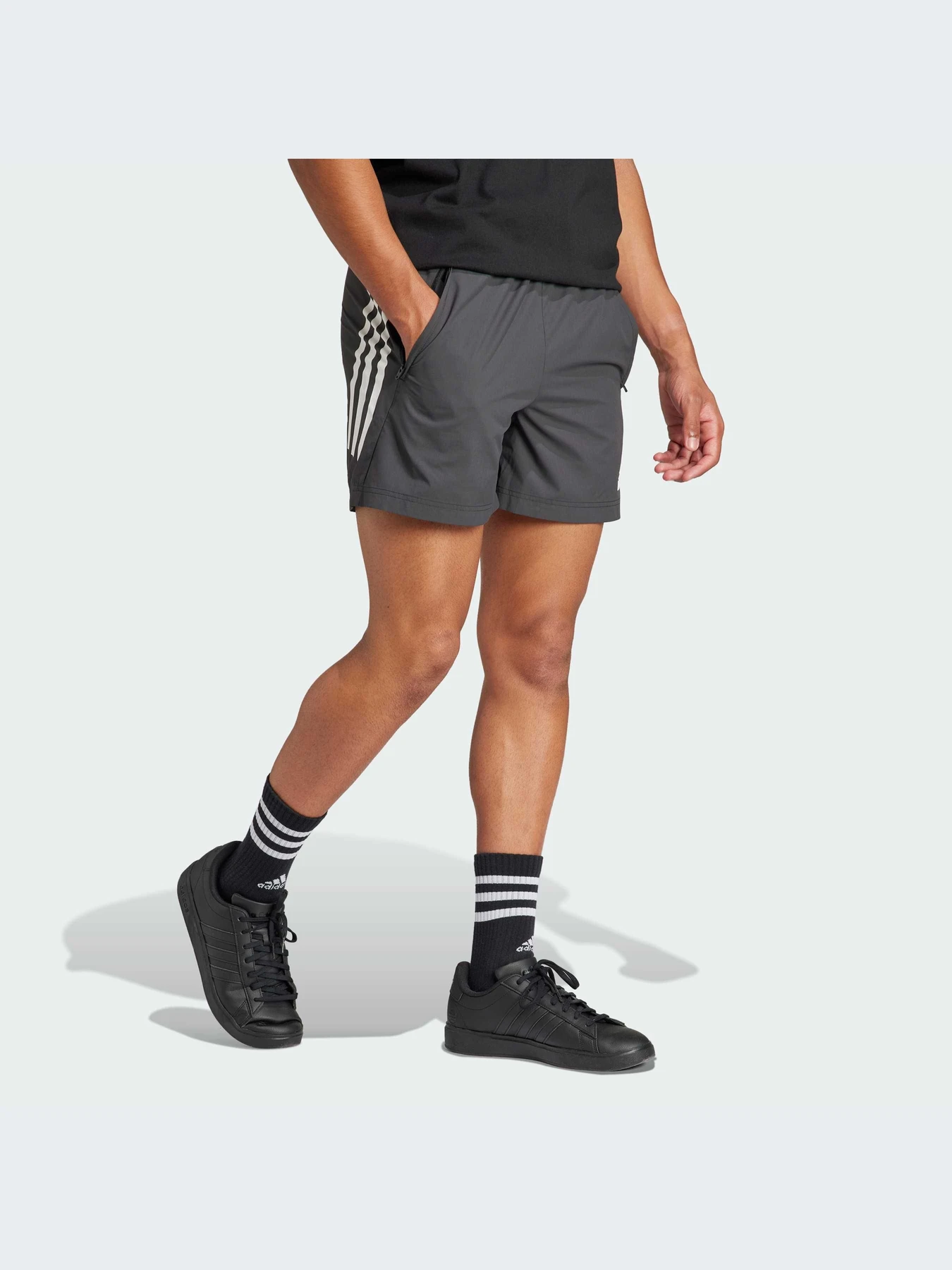 Шорты Adidas модель IR9221-KZ Шорты Adidas модель IR9221-KZ Фото