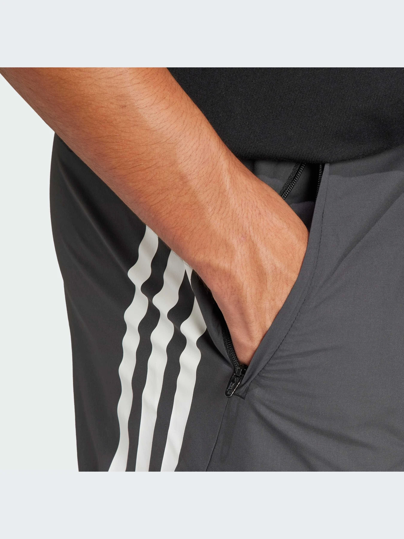 Шорты Adidas модель IR9221-KZ Шорты Adidas модель IR9221-KZ Фото