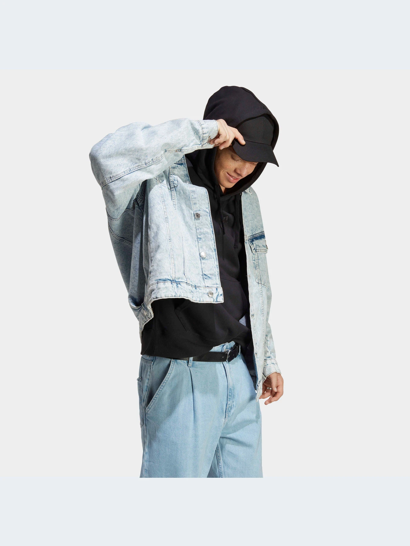 Худи и свитшоты Adidas модель IC9758-KZ Худи и свитшоты Adidas модель IC9758-KZ Фото
