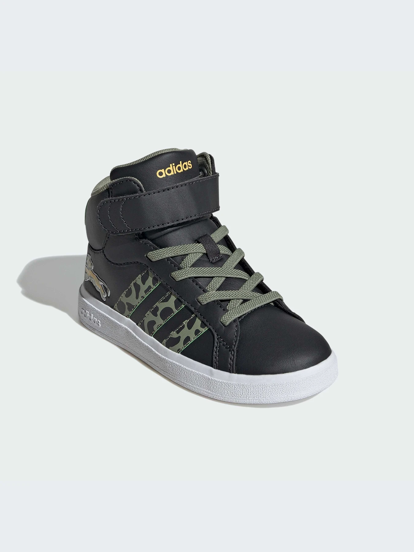 Кроссовки Adidas модель IF4094-KZ Кроссовки Adidas модель IF4094-KZ Фото