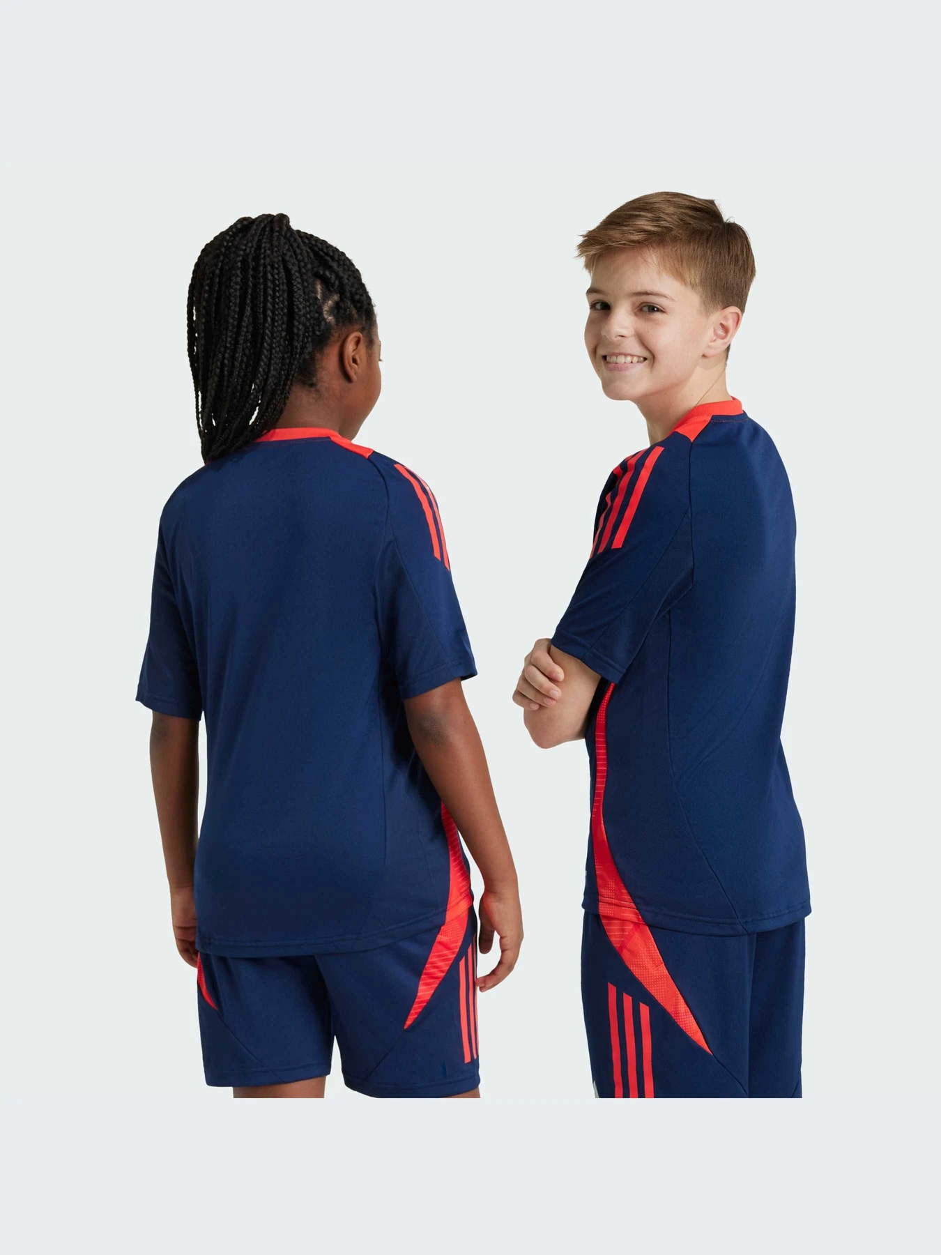 Футболки и поло Adidas Tiro модель IT2013-KZ Футболки и поло Adidas Tiro модель IT2013-KZ Фото