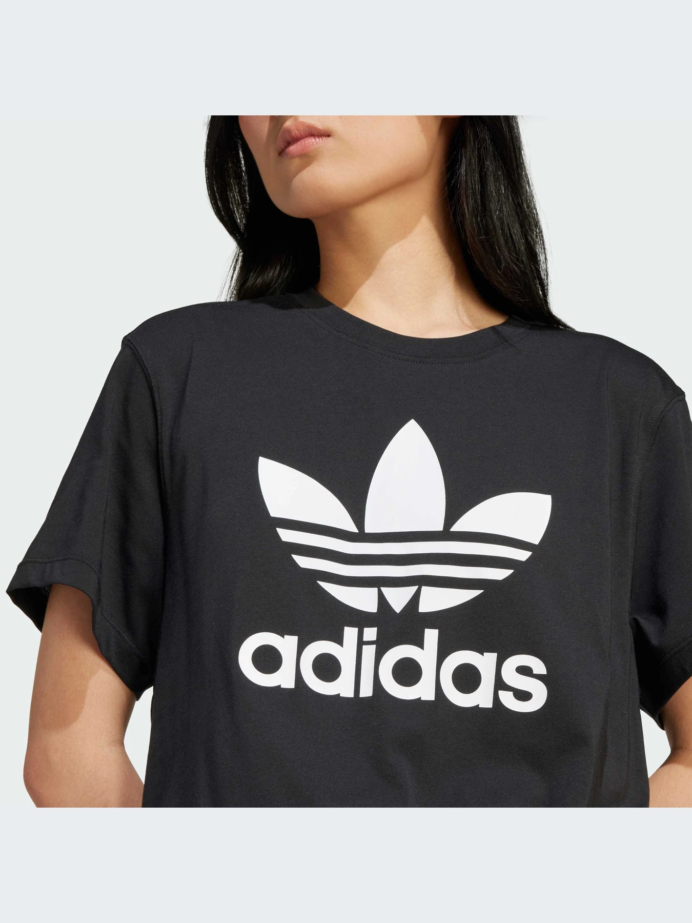 Футболки и поло Adidas Adicolor модель IU2422-KZ Футболки и поло Adidas Adicolor модель IU2422-KZ Фото