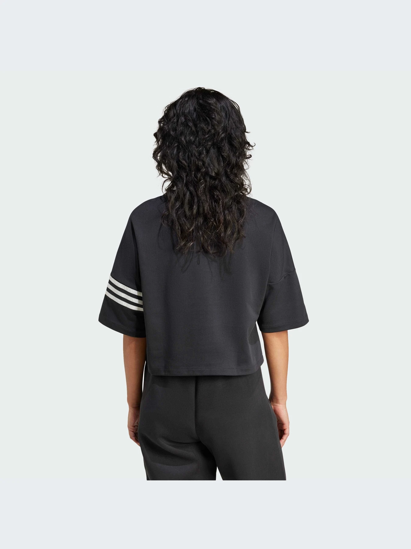 Футболки и поло Adidas модель IW5603-KZ Футболки и поло Adidas модель IW5603-KZ Фото