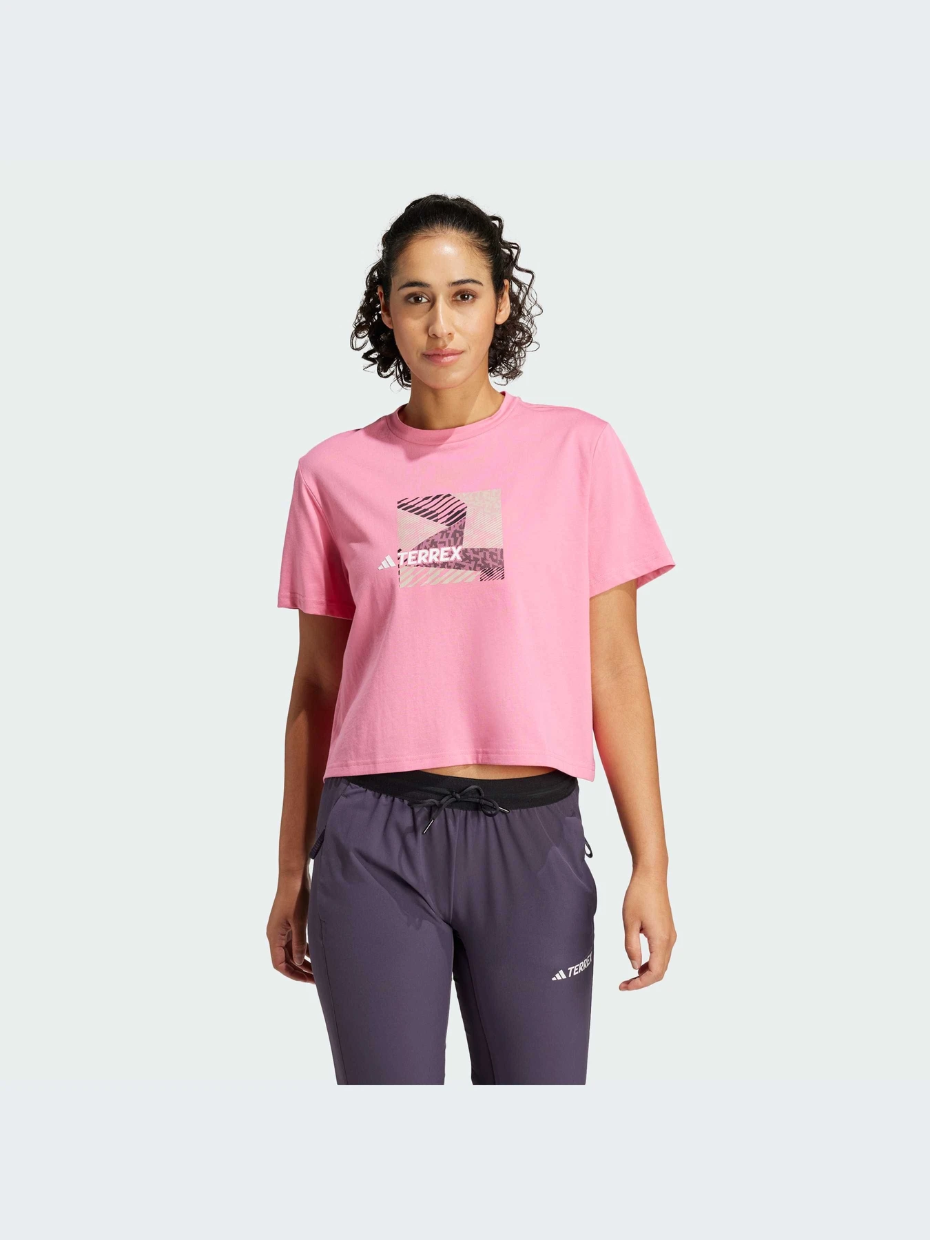 Футболки и поло Adidas модель IZ0451-KZ Футболки и поло Adidas модель IZ0451-KZ Фото