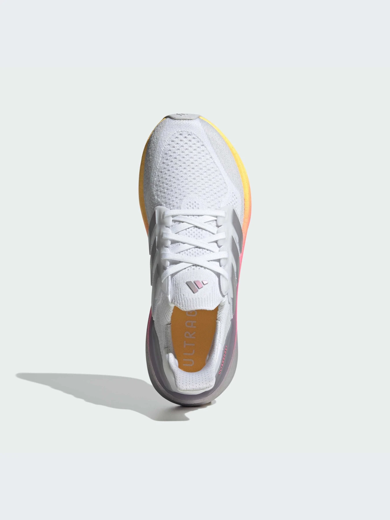 Кроссовки Adidas Ultraboost модель ID8840-KZ Кроссовки Adidas Ultraboost модель ID8840-KZ Фото