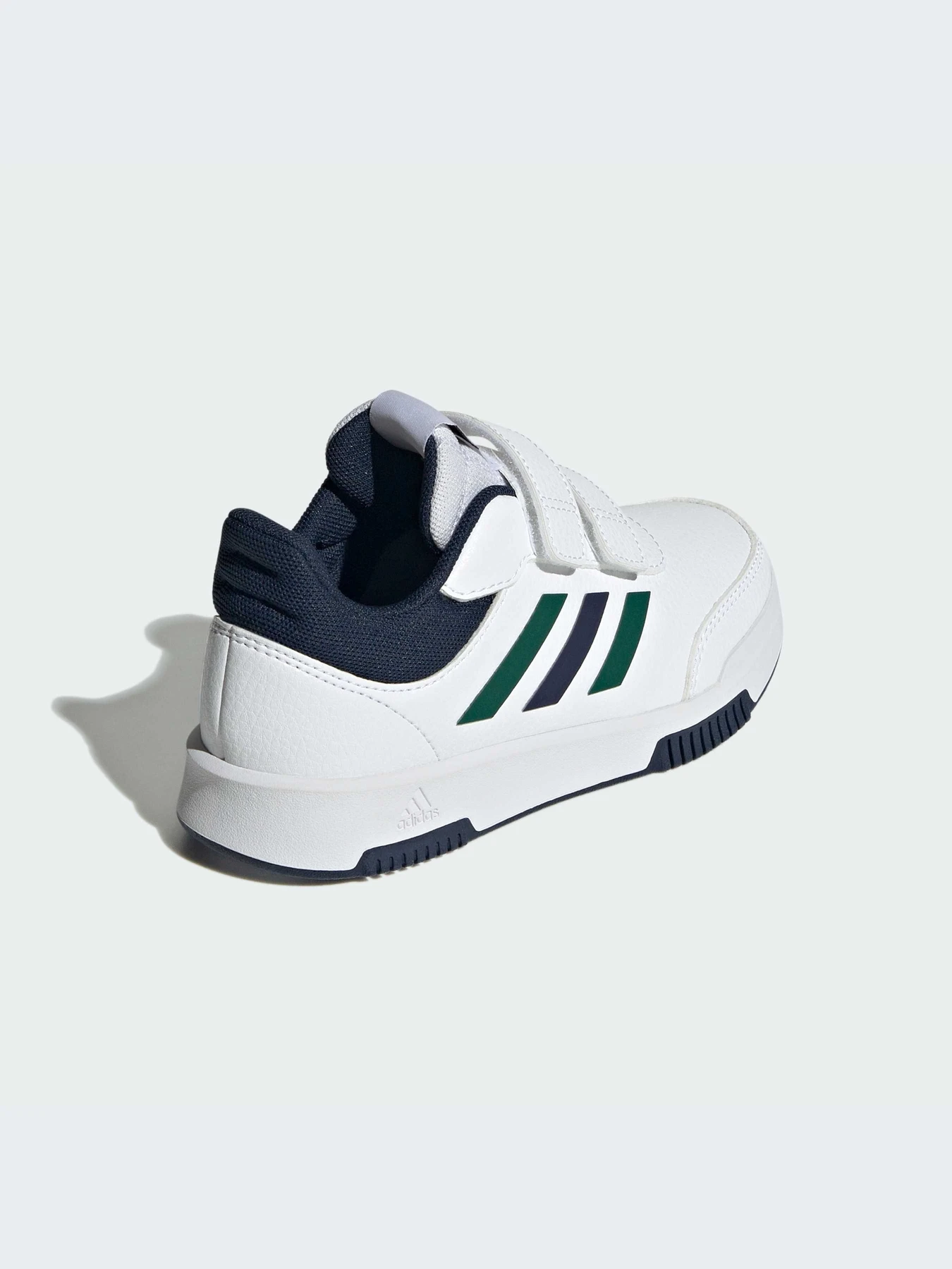 Кроссовки Adidas модель IF1729-KZ Кроссовки Adidas модель IF1729-KZ Фото
