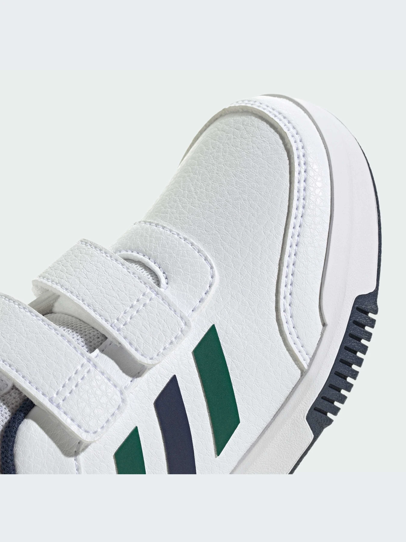 Кроссовки Adidas модель IF1729-KZ Кроссовки Adidas модель IF1729-KZ Фото
