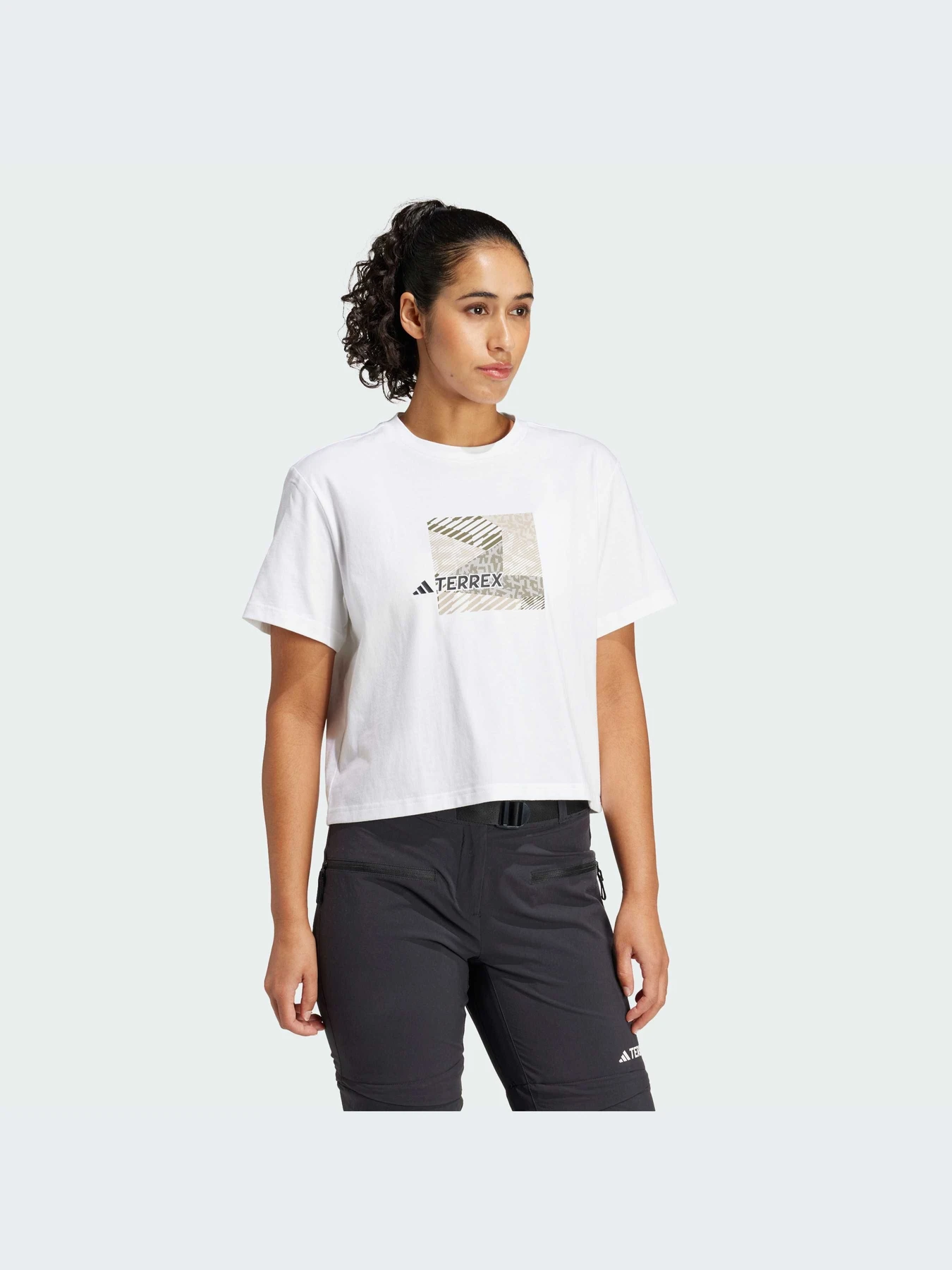 Футболки и поло Adidas модель IW2714-KZ Футболки и поло Adidas модель IW2714-KZ Фото