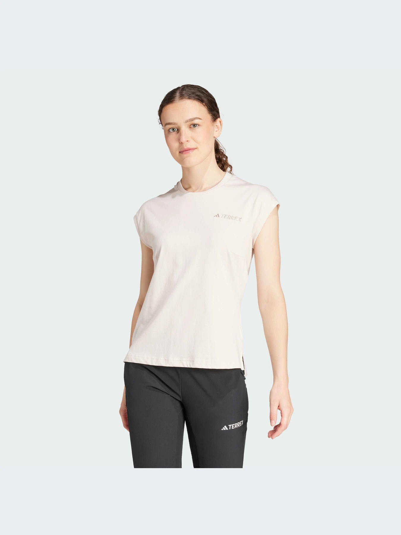 Футболки и поло Adidas модель IM8245-KZ Футболки и поло Adidas модель IM8245-KZ Фото