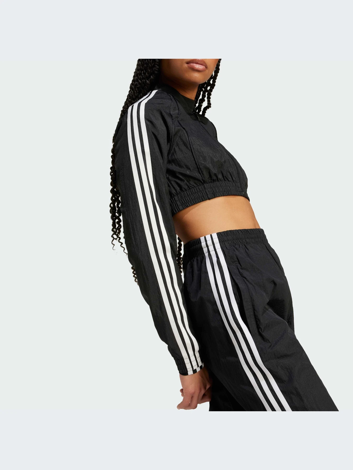 Худи и свитшоты Adidas модель IW5484-KZ Худи и свитшоты Adidas модель IW5484-KZ Фото