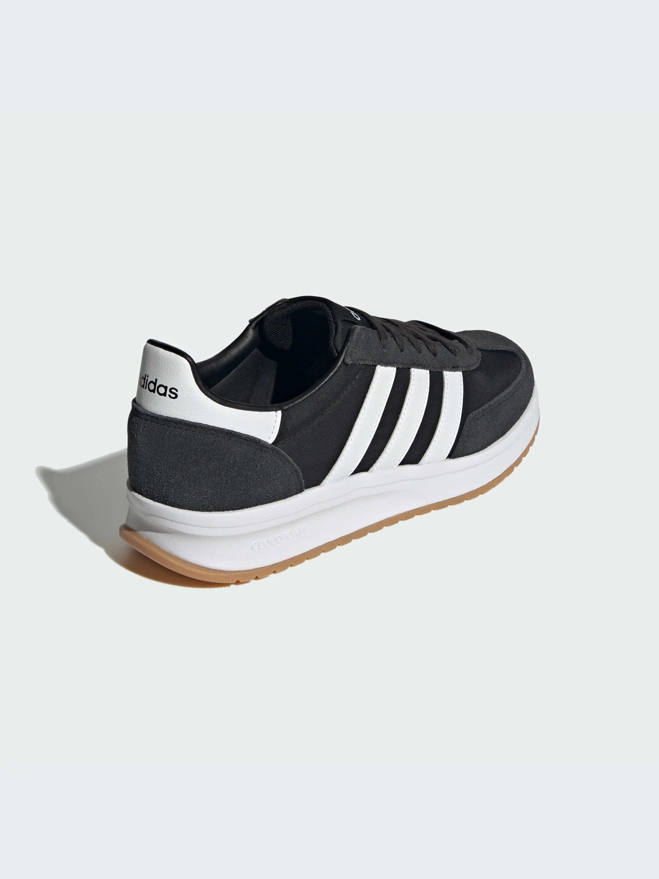 Кроссовки Adidas модель IH8585-KZ Кроссовки Adidas модель IH8585-KZ Фото