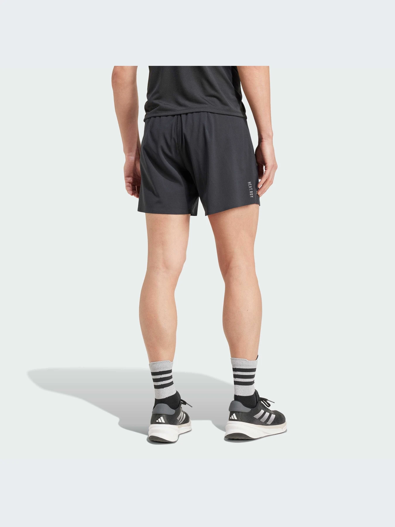Шорты Adidas Ultraboost модель IT3508-KZ Шорты Adidas Ultraboost модель IT3508-KZ Фото