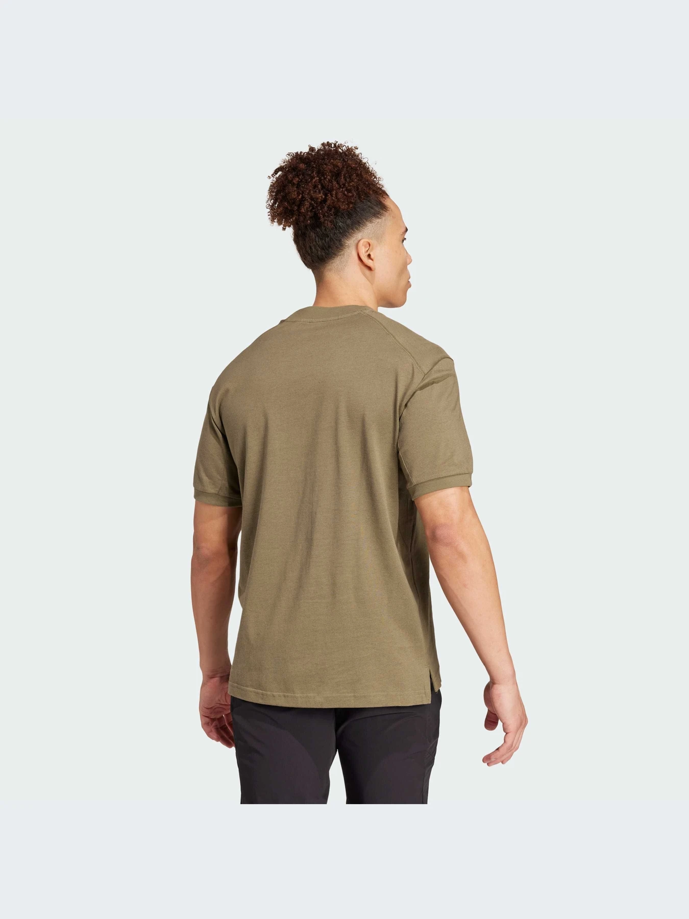 Футболки и поло Adidas модель IM8244-KZ Футболки и поло Adidas модель IM8244-KZ Фото