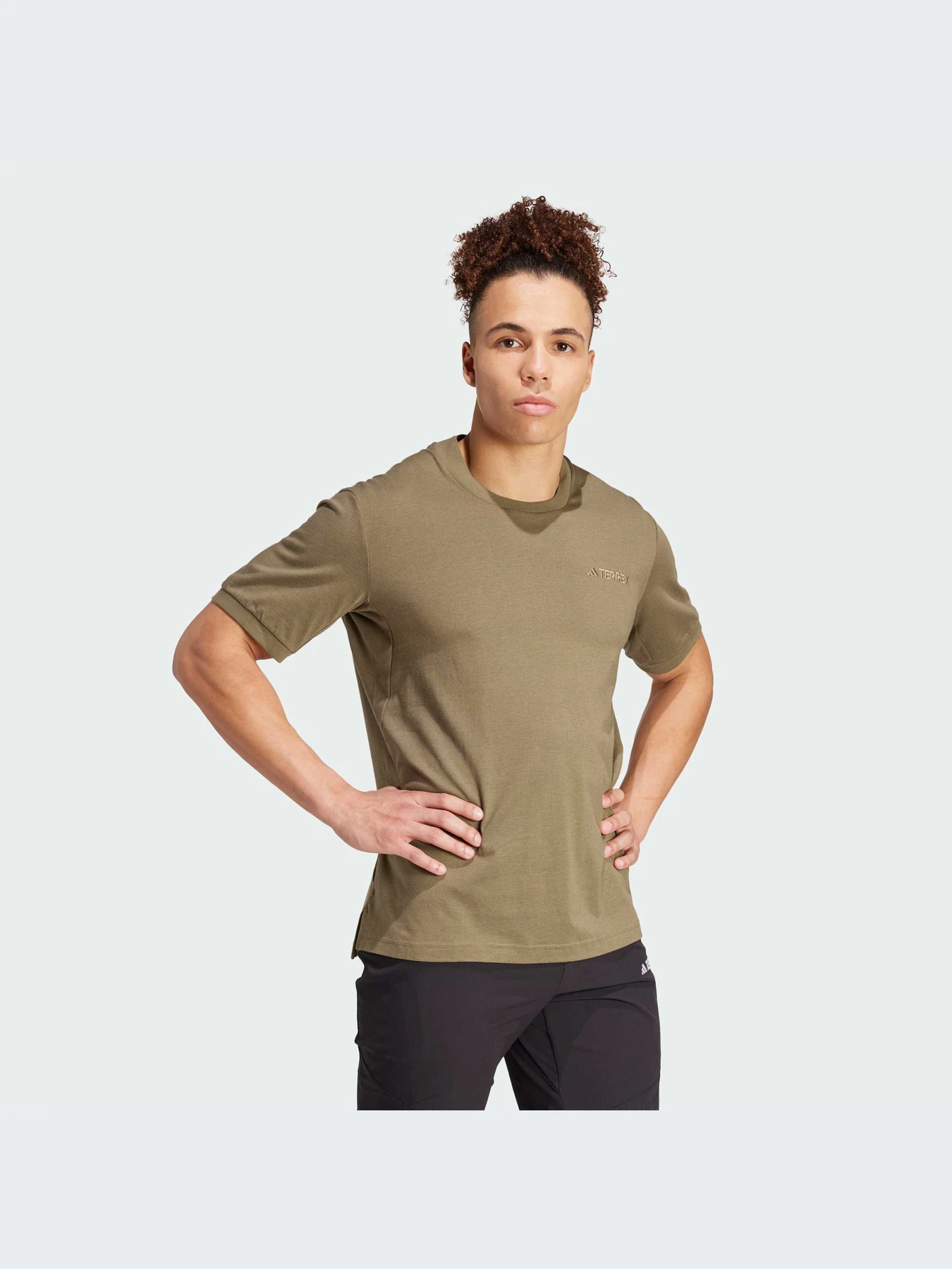 Футболки и поло Adidas модель IM8244-KZ Футболки и поло Adidas модель IM8244-KZ Фото