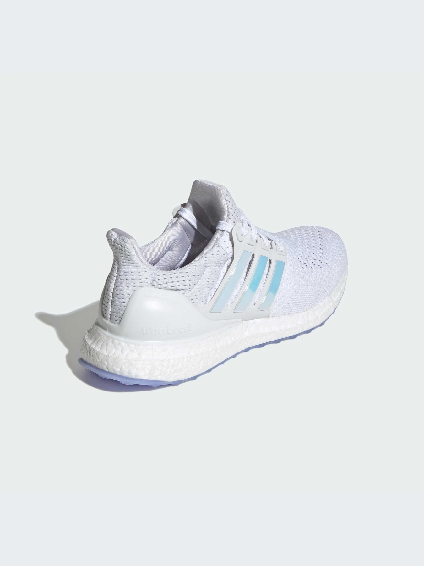 Кроссовки Adidas Ultraboost модель JH6582-KZ Кроссовки Adidas Ultraboost модель JH6582-KZ Фото
