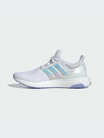Кроссовки Adidas Ultraboost модель JH6582-KZ Фото