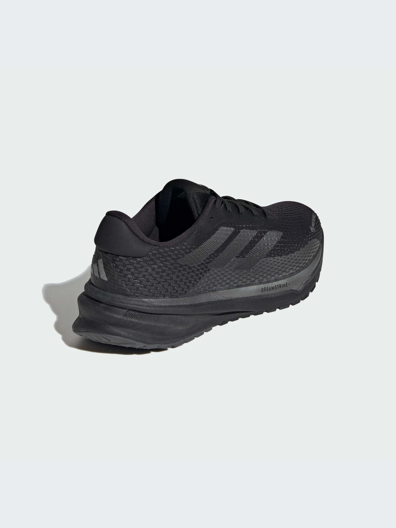Кроссовки Adidas Supernova модель ID6306-KZ Кроссовки Adidas Supernova модель ID6306-KZ Фото