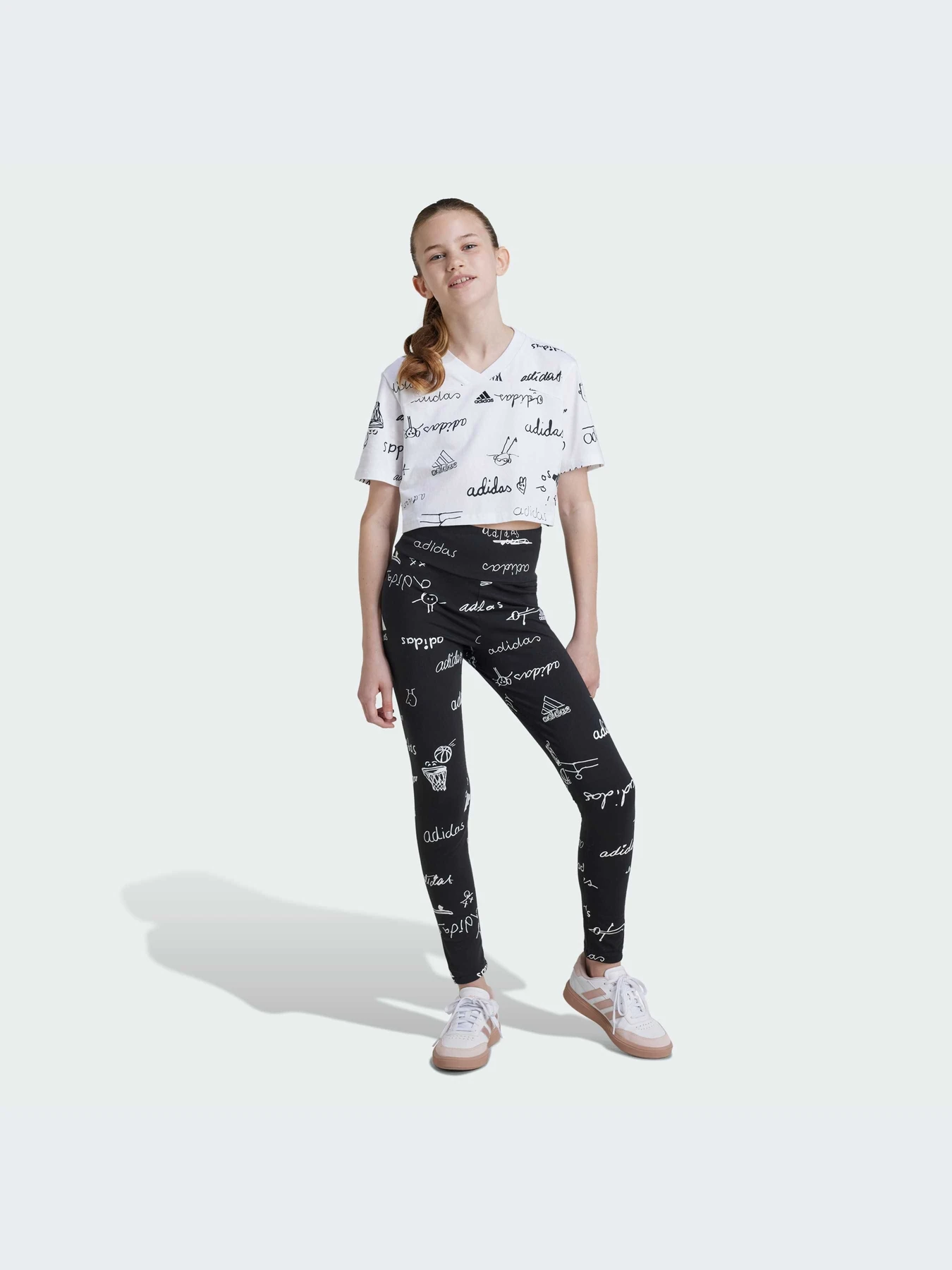 Брюки Adidas модель IV9450-KZ Брюки Adidas модель IV9450-KZ Фото