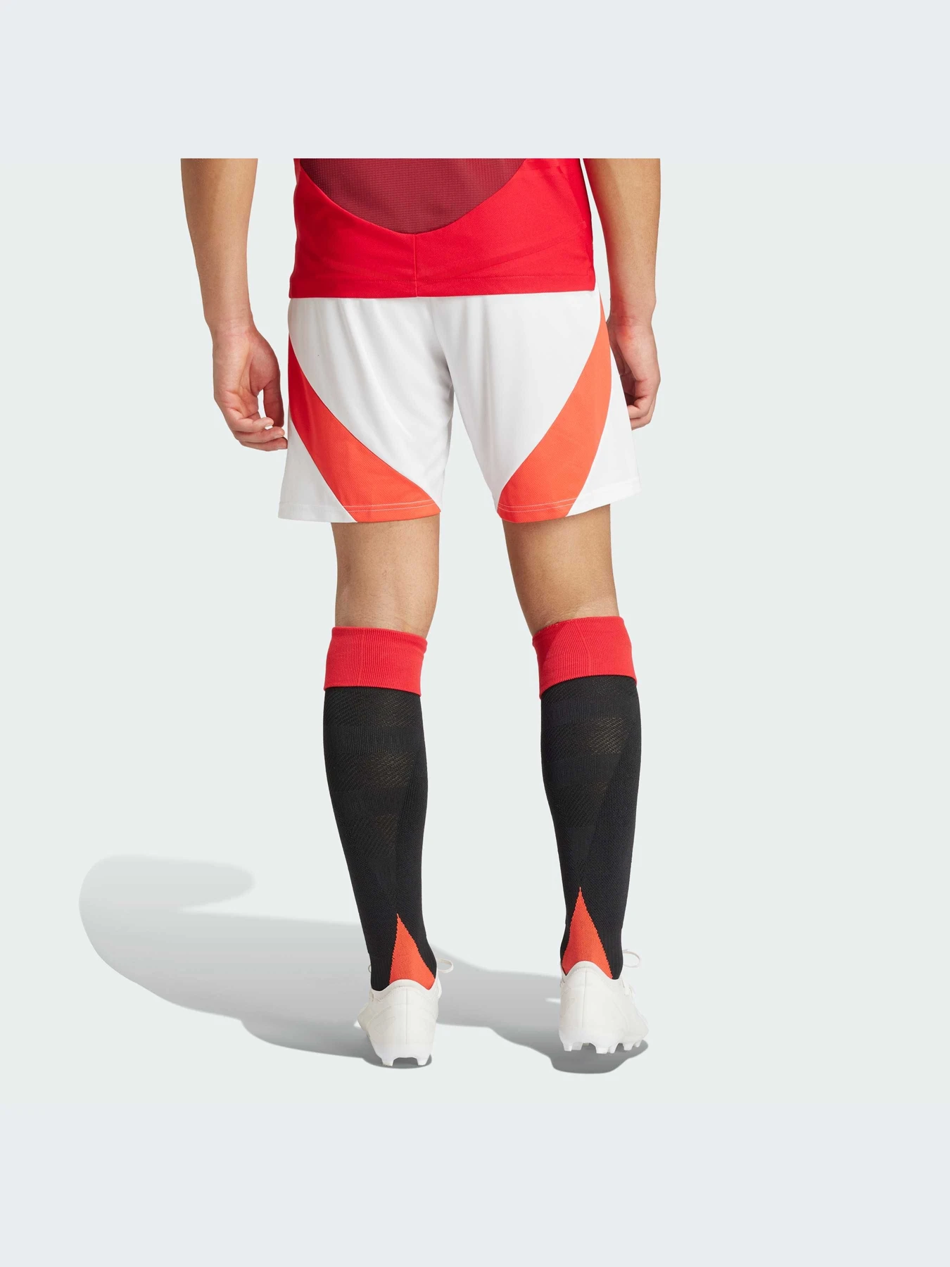 Шорты Adidas модель IU1388-KZ Шорты Adidas модель IU1388-KZ Фото