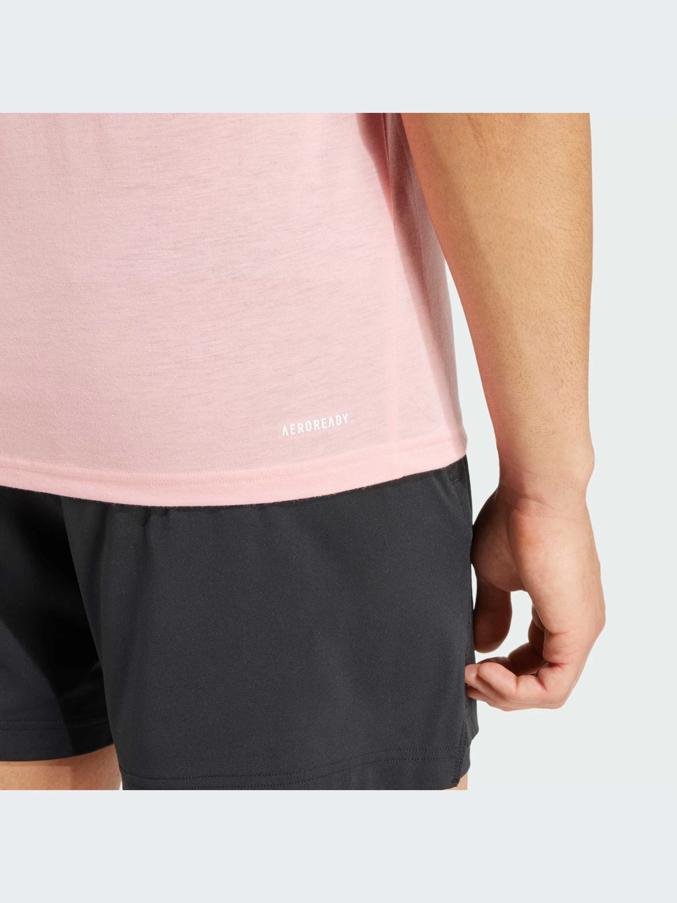 Футболки и поло Adidas модель IW3346-KZ Футболки и поло Adidas модель IW3346-KZ Фото