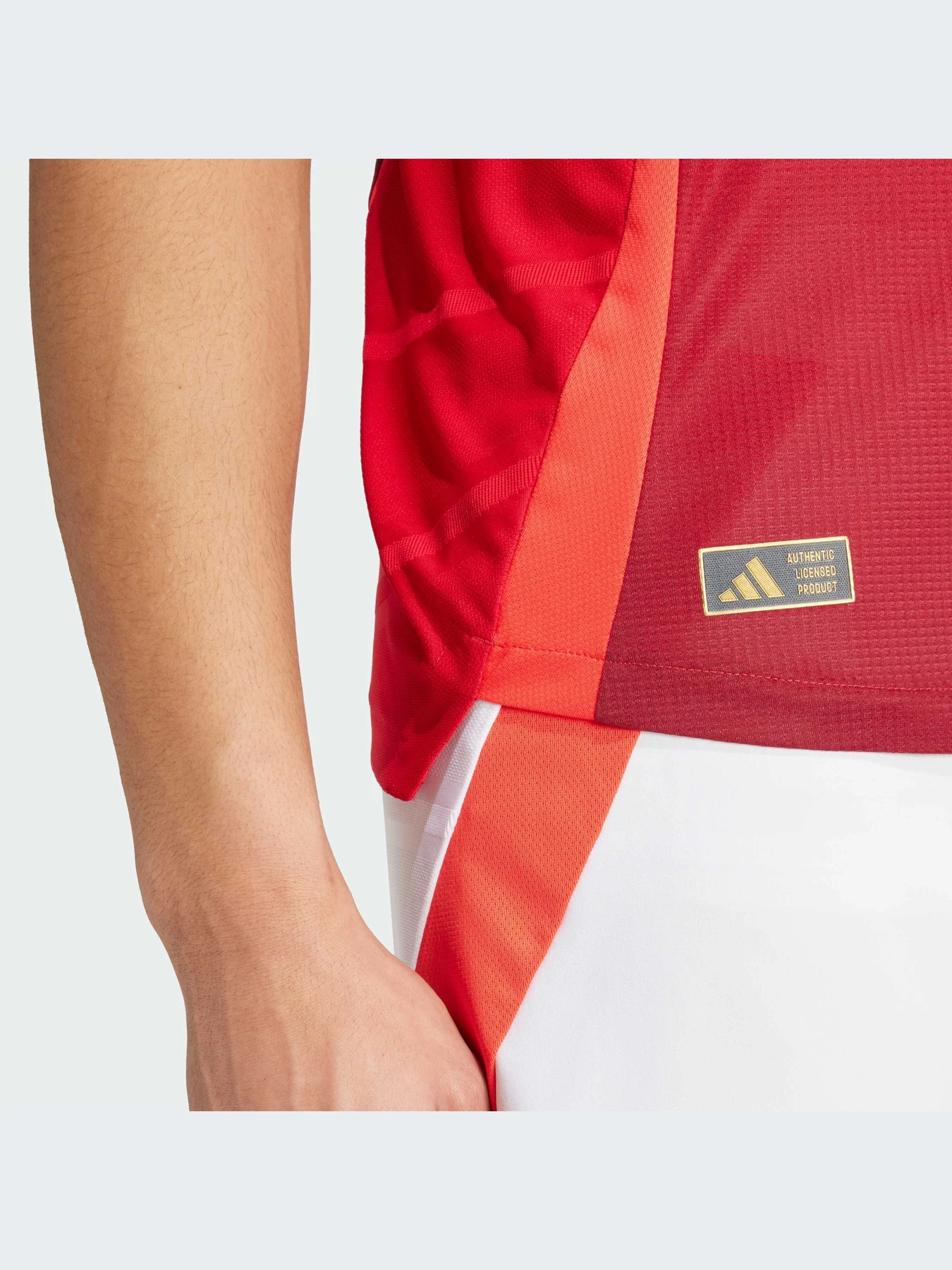 Футболки и поло Adidas модель JF1291-KZ Футболки и поло Adidas модель JF1291-KZ Фото