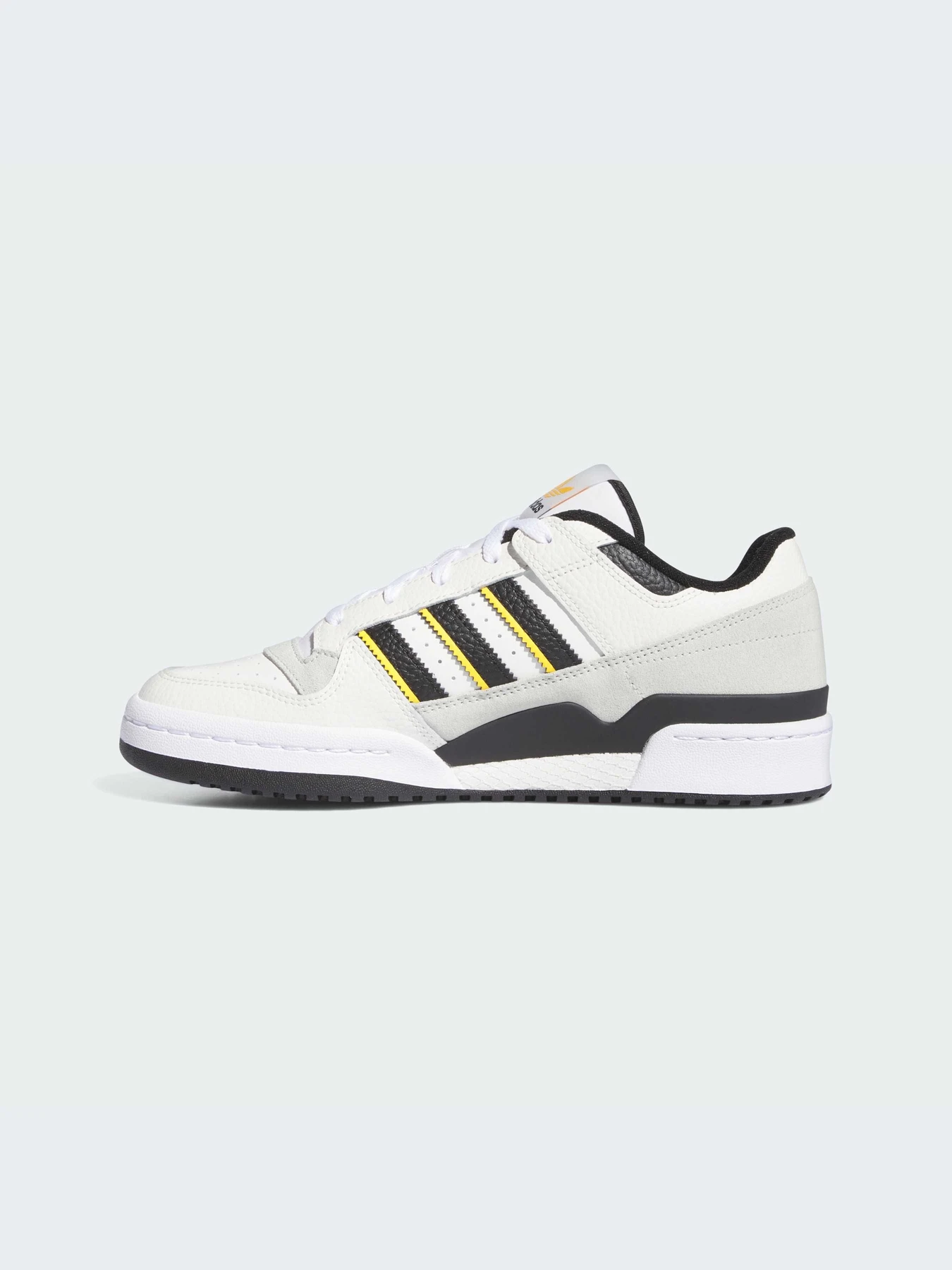 Кроссовки Adidas Forum модель IH7906-KZ Кроссовки Adidas Forum модель IH7906-KZ Фото