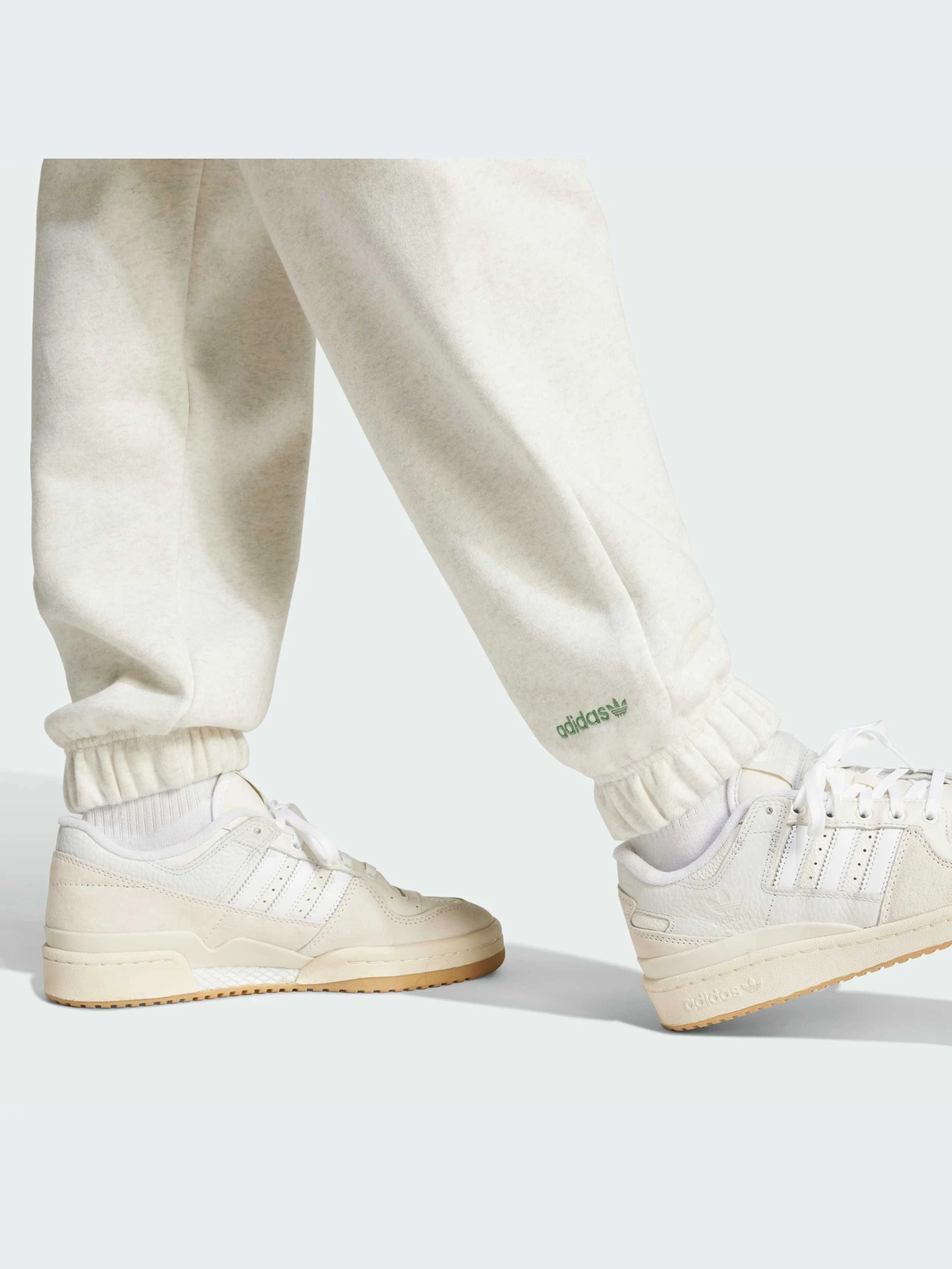 Брюки Adidas модель IX3533-KZ Брюки Adidas модель IX3533-KZ Фото