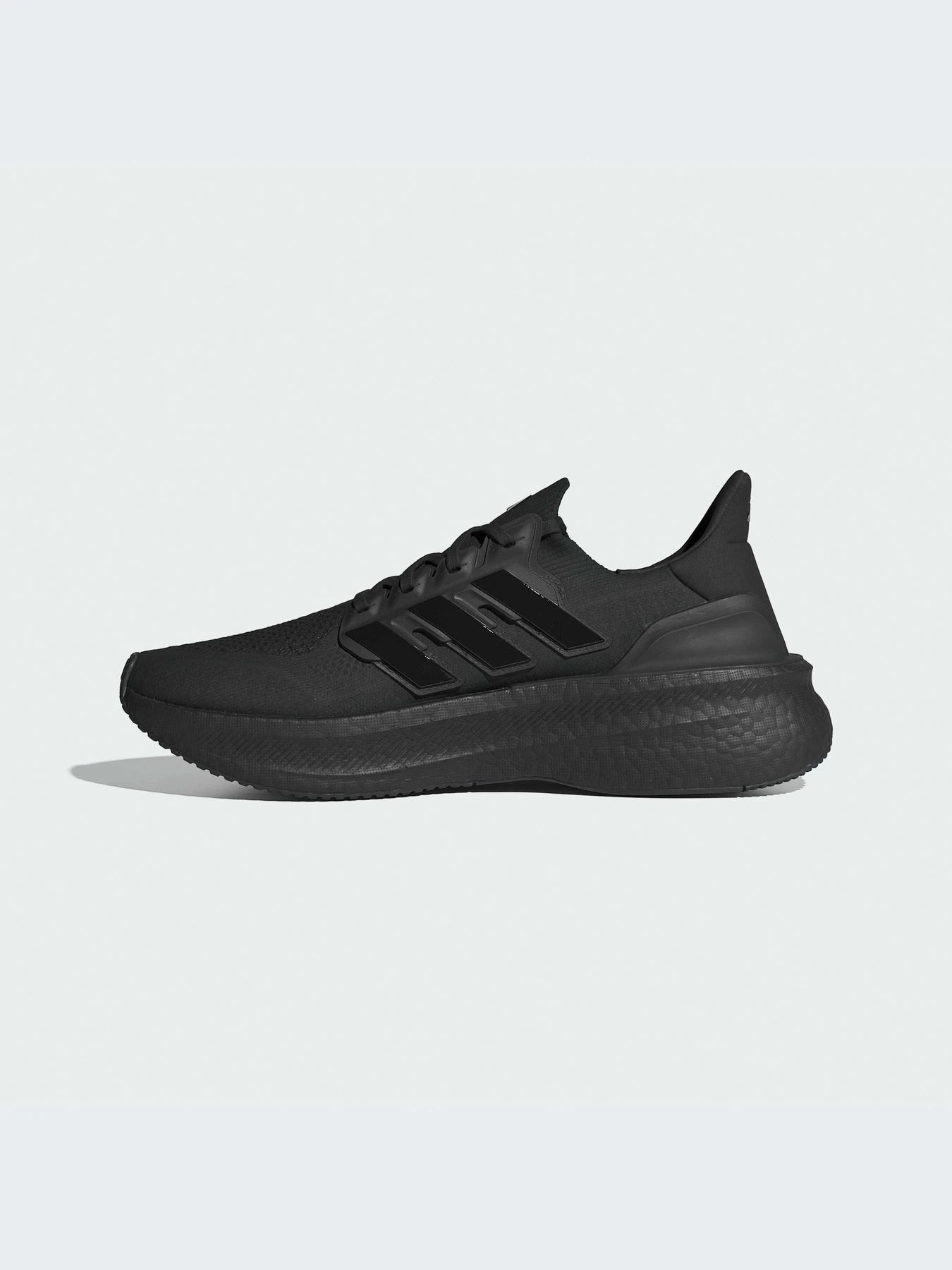 Кроссовки Adidas Ultraboost модель ID8812-KZ Кроссовки Adidas Ultraboost модель ID8812-KZ Фото