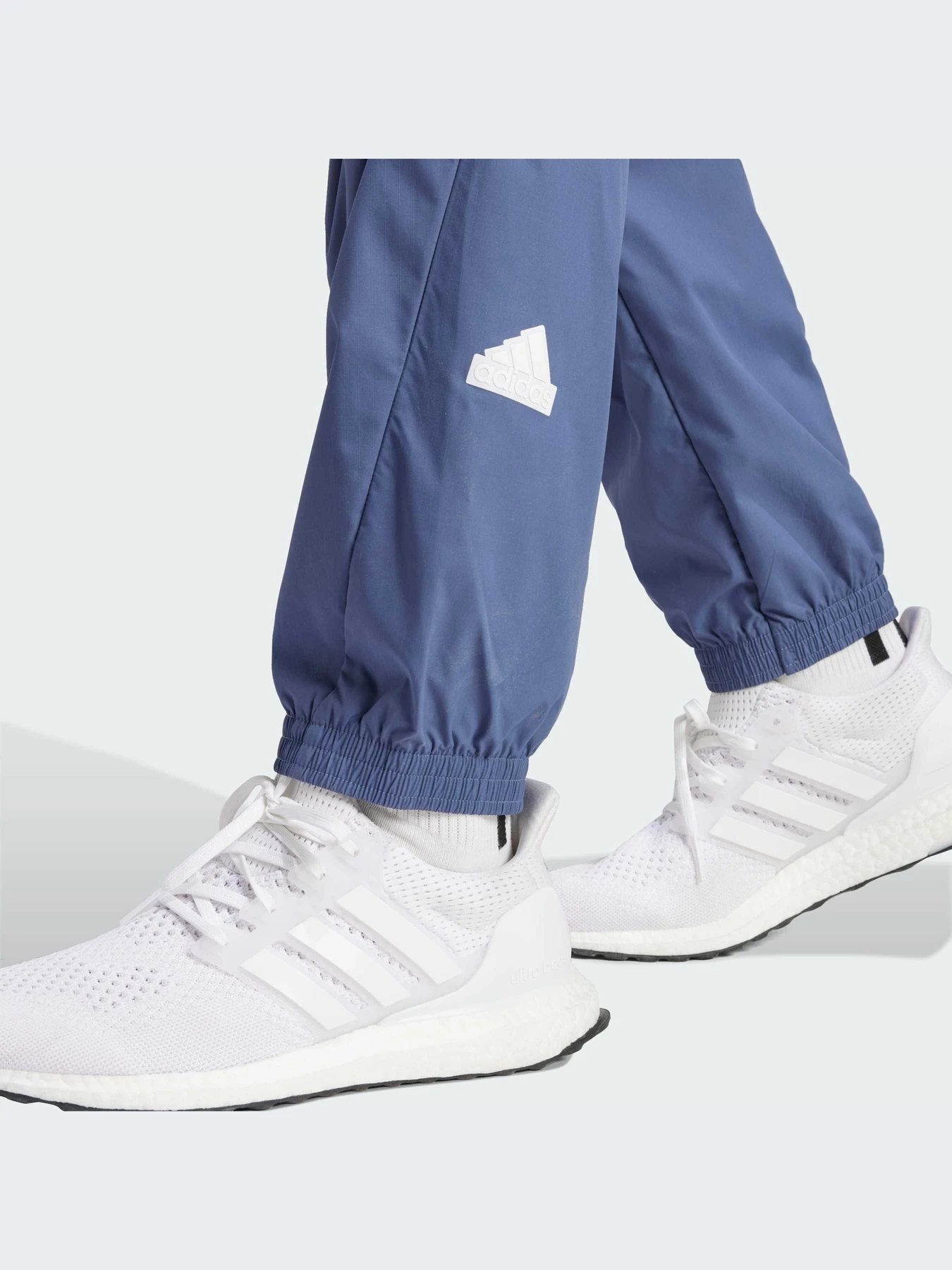 Брюки Adidas модель IR9239-KZ Брюки Adidas модель IR9239-KZ Фото