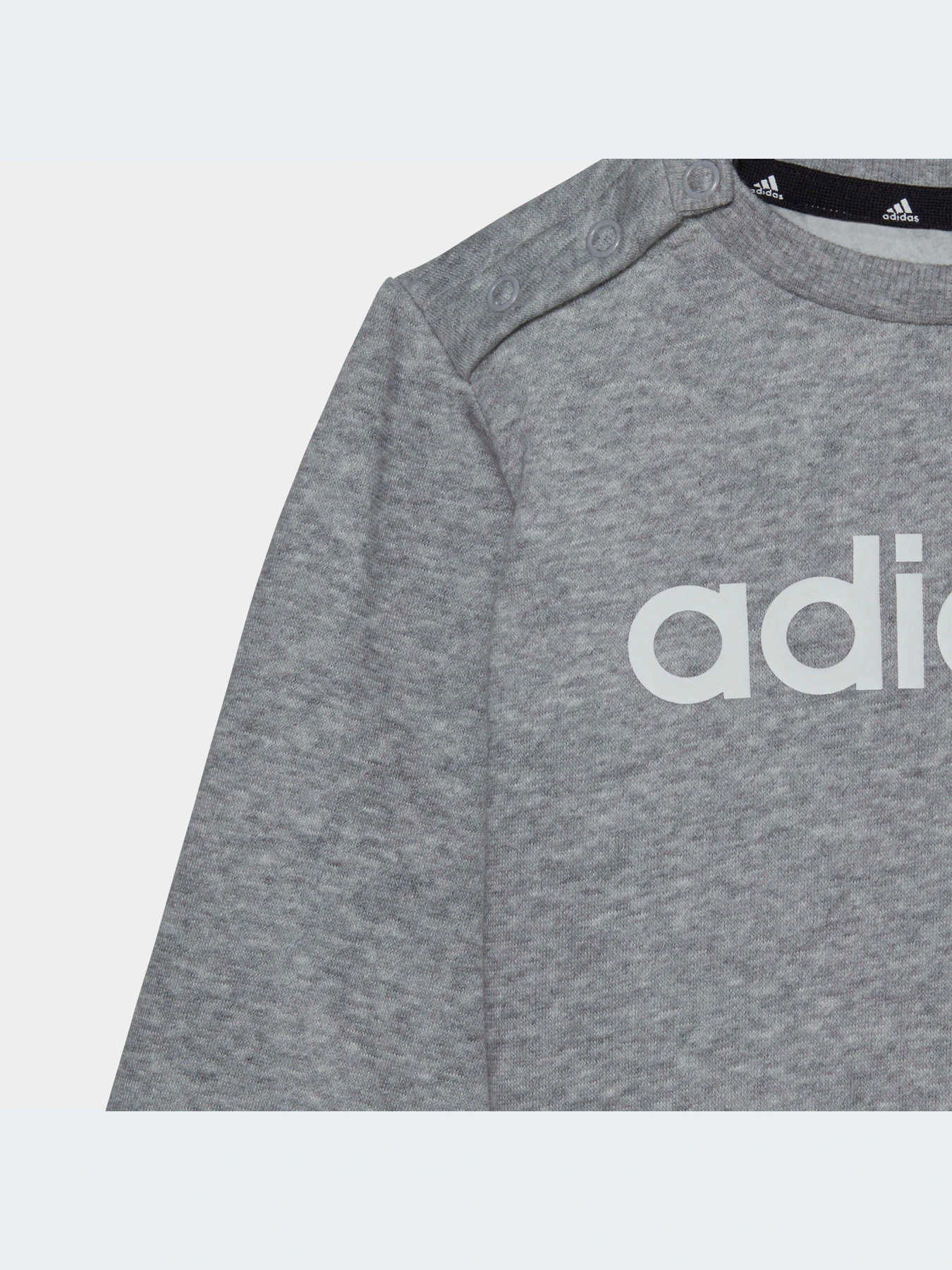Костюмы Adidas модель HR5882-KZ Костюмы Adidas модель HR5882-KZ Фото