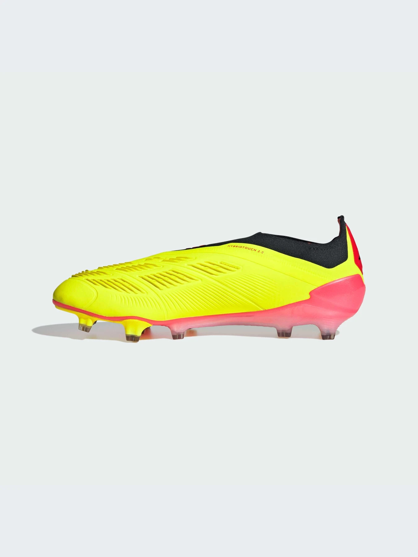 Кроссовки Adidas Predator модель IE2366-KZ Кроссовки Adidas Predator модель IE2366-KZ Фото